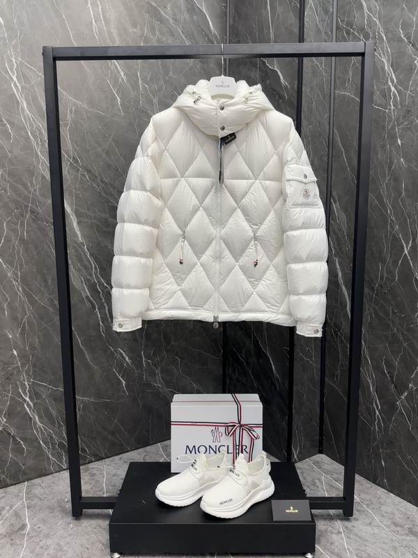 Moncler Down Jacket Wmns ID:20250918-158